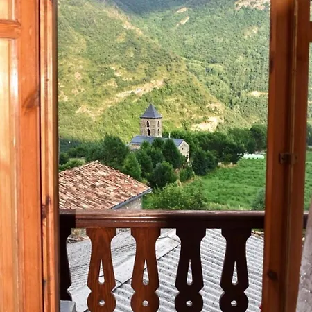 Casa Peiro * Coll